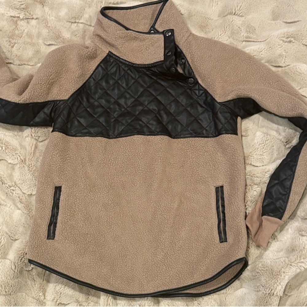 Abercrombie & Fitch Asymmetrical Snap Up Fleece Faux Leather Fleece Pullover